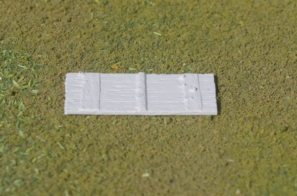 Picture of 28mm Scale - Medieval Peasant Village - Piece Of Wood 1