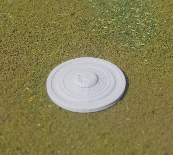 Picture of 28mm Scale - Medieval Peasant Village - Shield 1 (10 Pack)